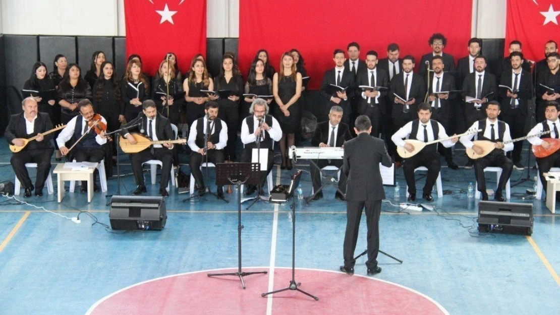 Devlet Konservatuvarı Akçadağ'da konser verdi