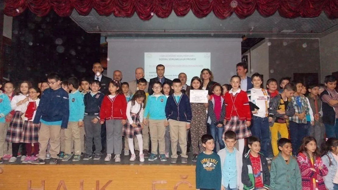 Öğrencilere 'Geleceğimi Koruyorum' semineri düzenlendi
