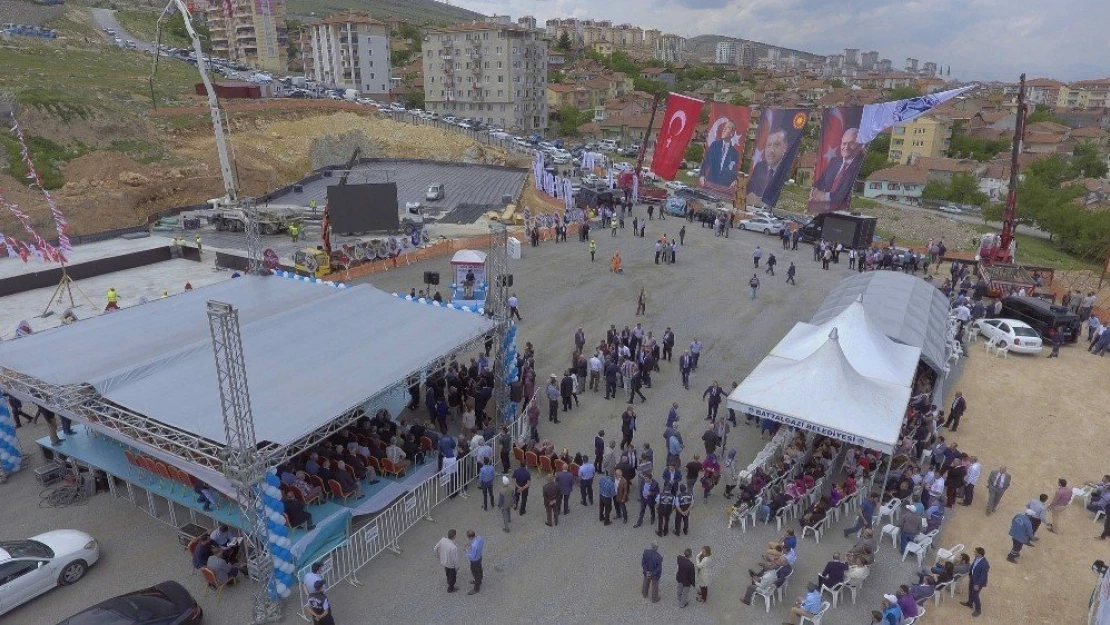 Sosyal Yaşam Merkezinin temel atma törenine Bakan tüfenkçi de katıldı
