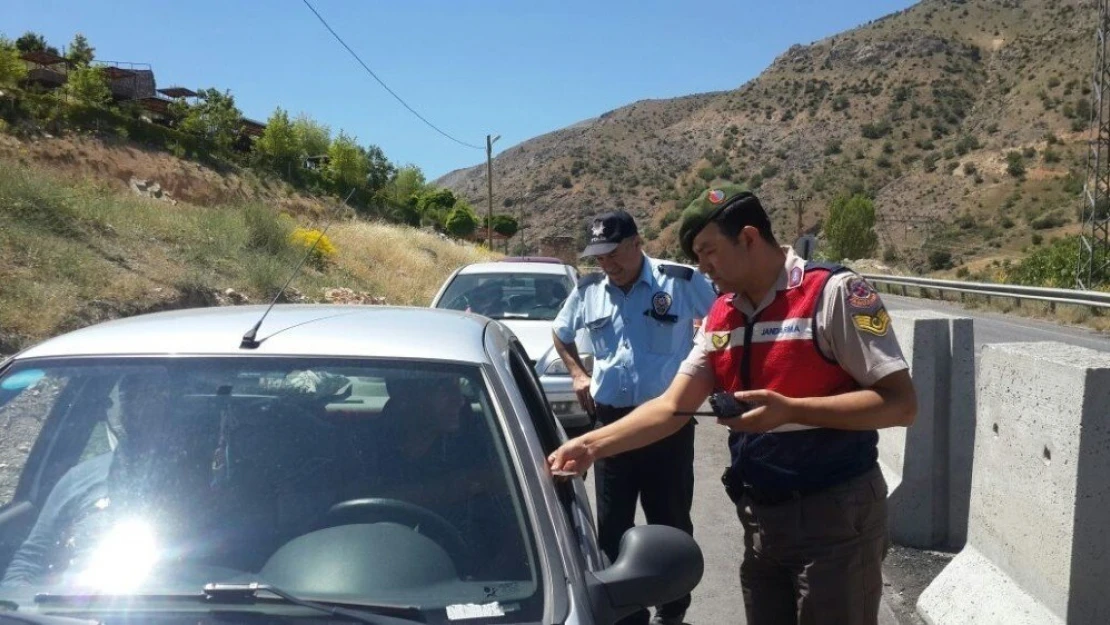 Jandarma Trafikten  bayram denetimi
