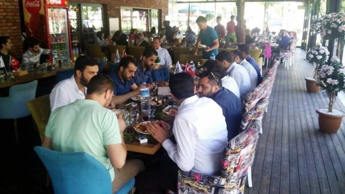 MÜSİAD'da bayramlaşma kahvaltısı
