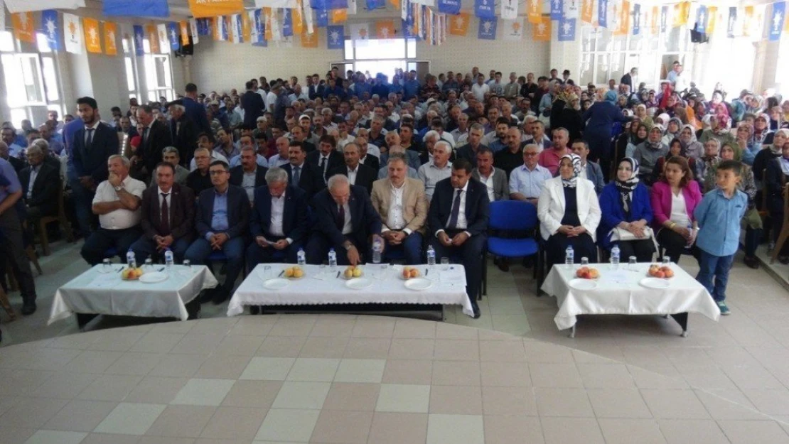 AK Parti Doğanşehir İlçe Başkanı Kavuncuoğlu güven tazeledi
