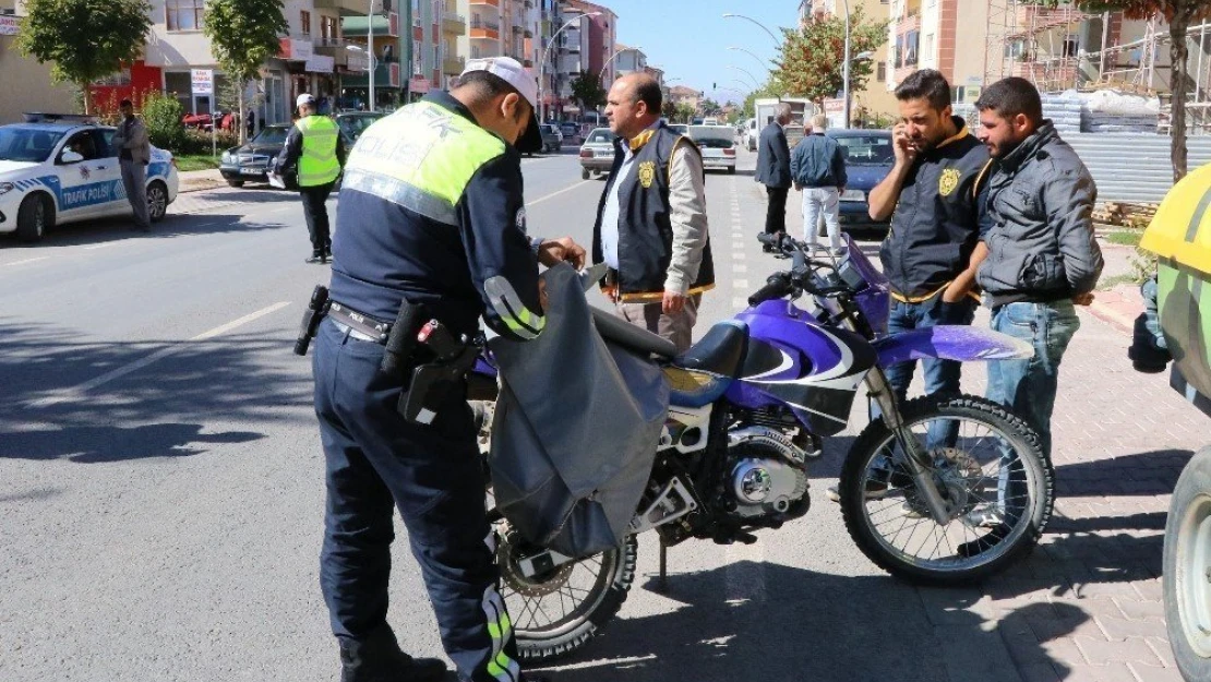 'Son Sürat' uygulaması ile motosikletler denetlendi
