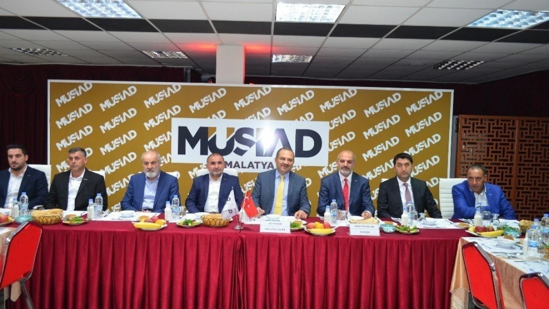 MÜSİAD 'Dost Meclisi'nin konuğu Vali Kaban oldu
