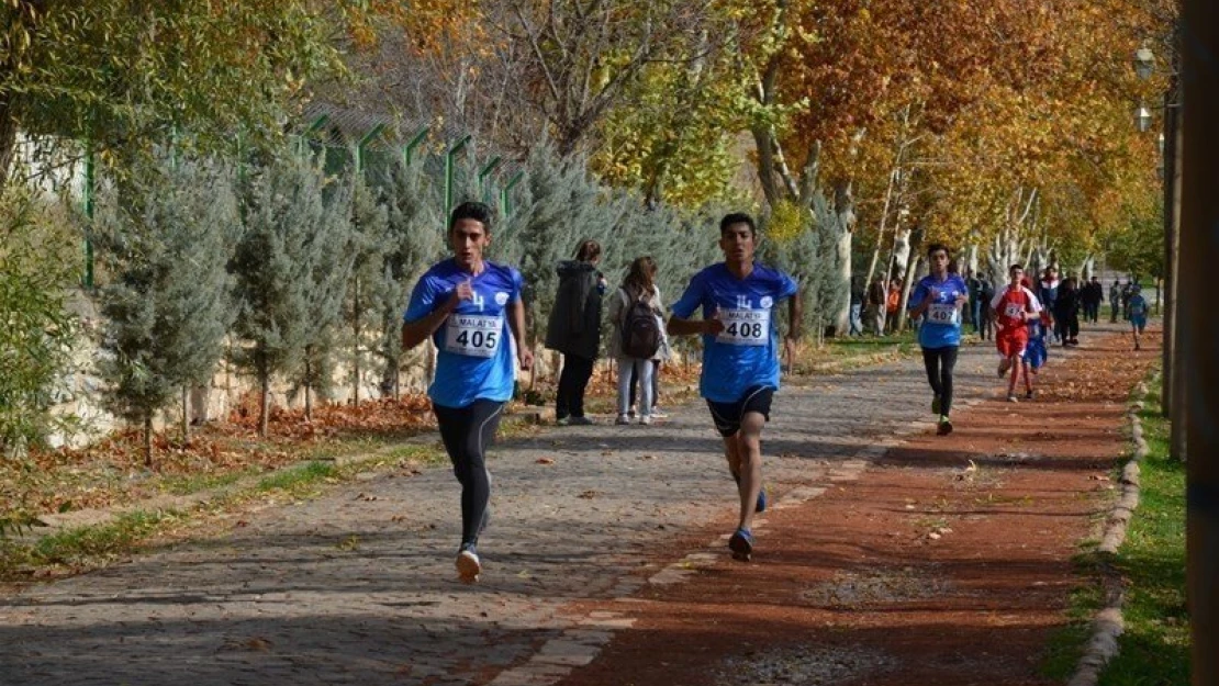 Okullar Arası Atletizm Kros Yarışlarında birinciler belli oldu