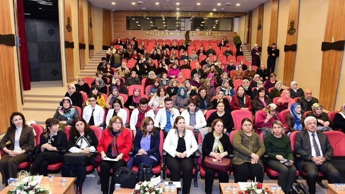 Kansere çok yönlü bakış panelle anlatıldı
