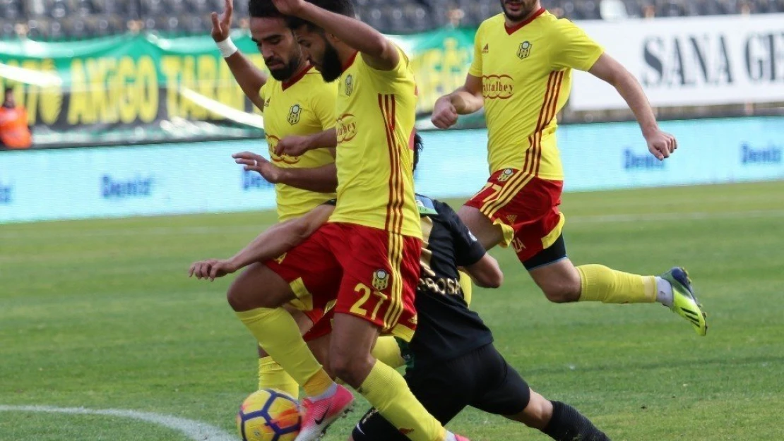 E.Yeni Malatyaspor'da Issıam Chebake'ye ceza verildi
