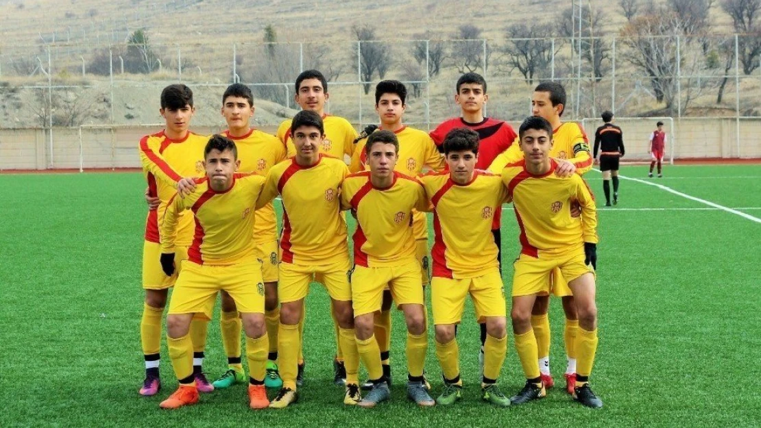 Evkur Yeni Malatyaspor U14 sahasında galip geldi
