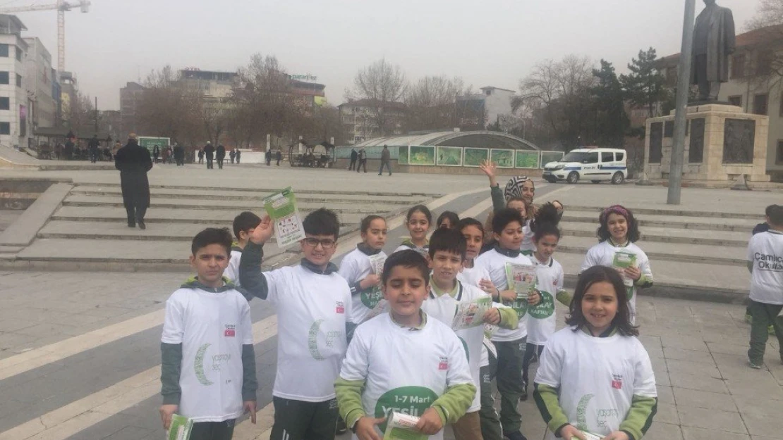 Öğrenciler Yeşilay Haftasını kutladı