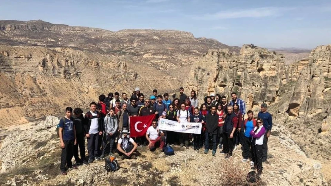 Ekstrem Dağcılık ve Doğa Sporları Kulübü'nden Çanakkale Zaferi yürüyüşü
