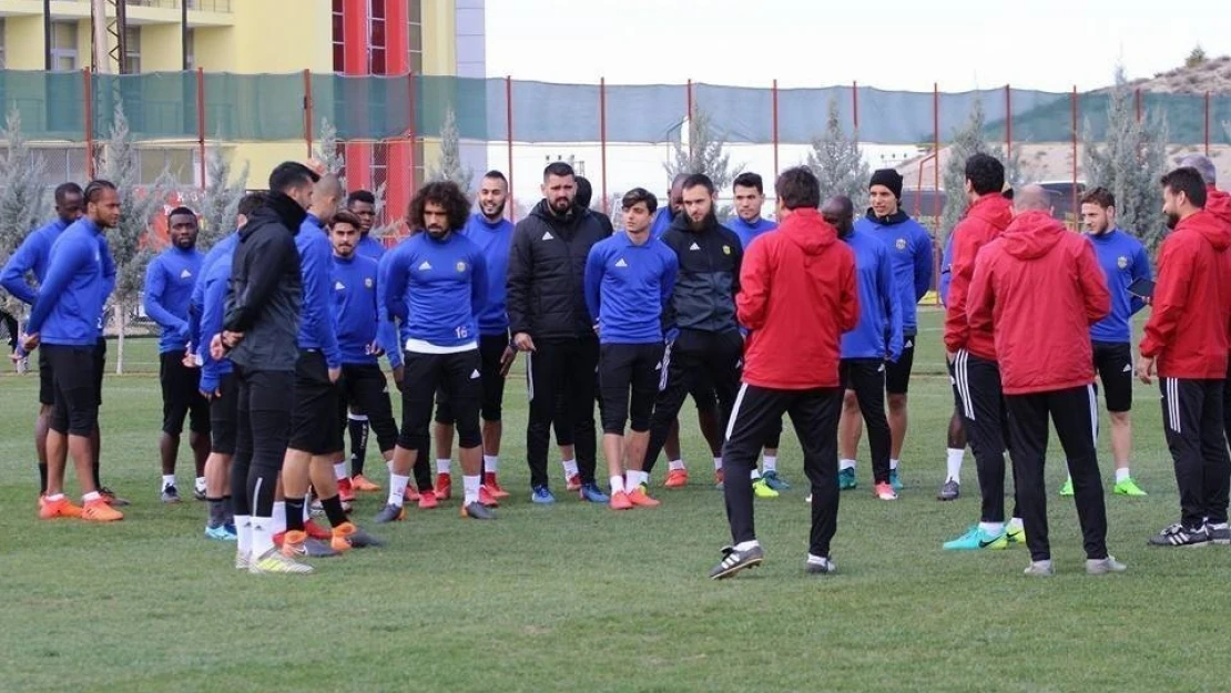 Evkur Yeni Malatyaspor'da, Gençlerbirliği mesaisi yarın başlayacak
