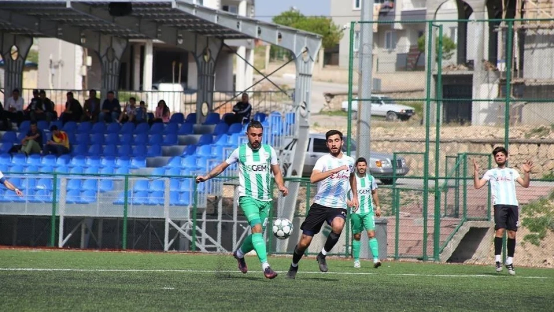 Yeşilyurt Belediyespor sezonu beraberlikle noktaladı
