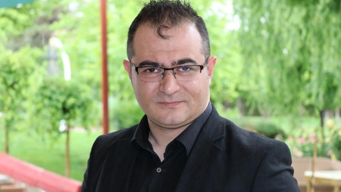 Şiirle Matematiği sevdiriyor