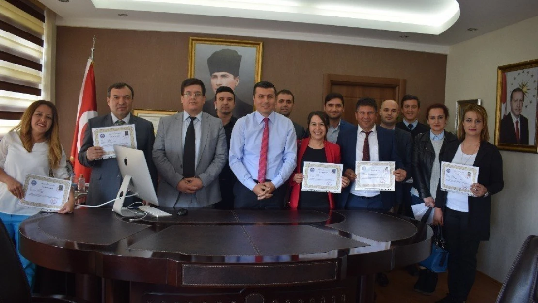 Arguvan'da öğretmenlere ödül