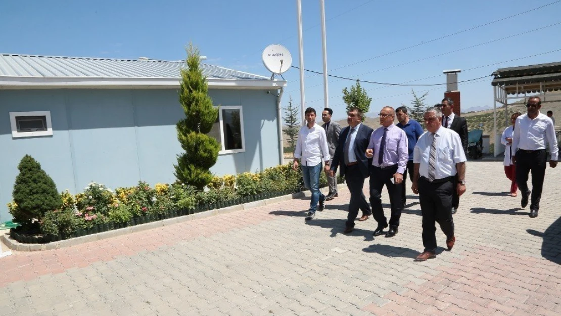 1000 KW'lık güneş enerji santrali kuruluyor