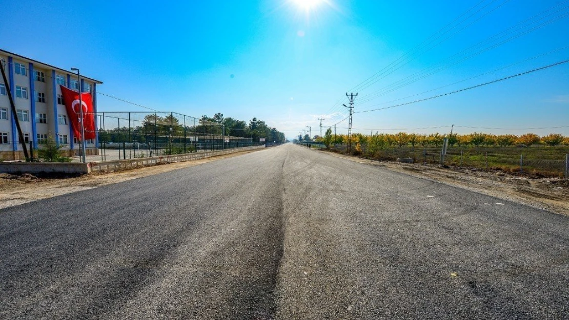 Karakaya baraj yolu 22 metre genişliğe çıkarıldı