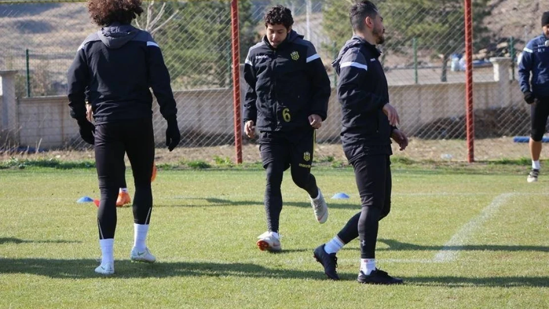 E. Yeni Malatyaspor'un deplasman karnesi kötü