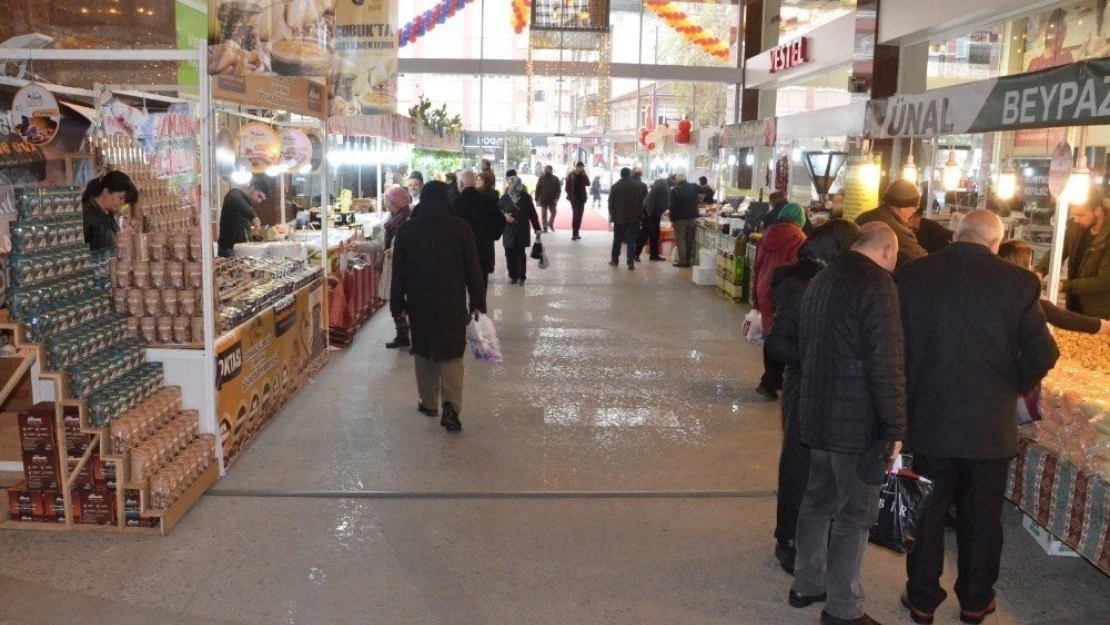 Malatya'da yöresel ürünler fuarına yoğun ilgi