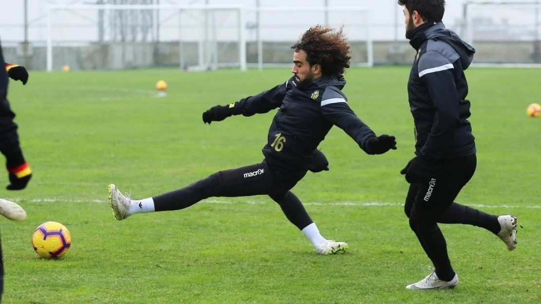 Boutaib Mısır'a, Sadık Fenerbahçe'ye gidiyor