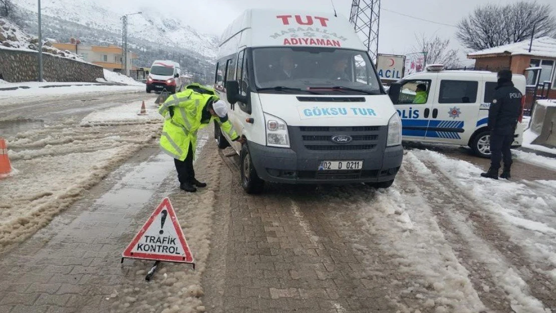 Tut İlçe Emniyeti sürücülerin içini ısıtıyor