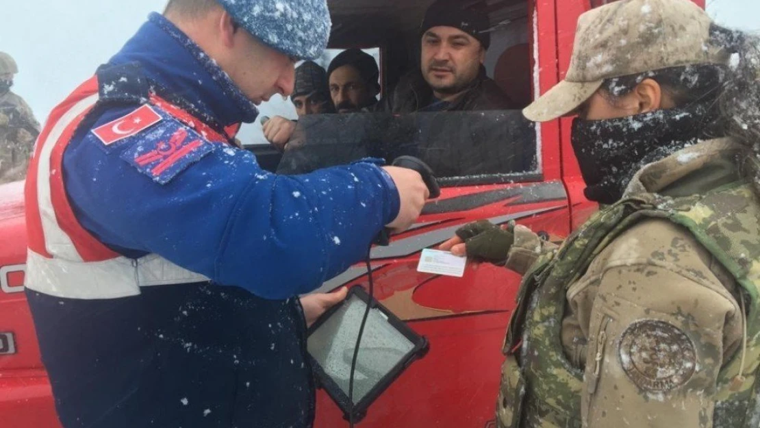 Elazığ'da jandarma, barkod ve karekod uygulamasını başlattı