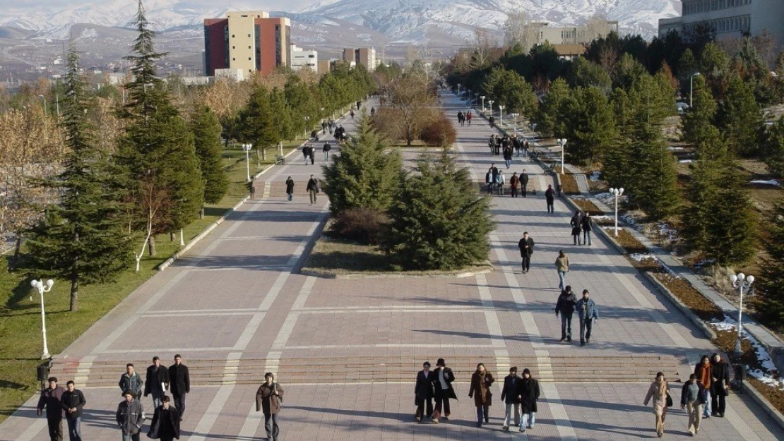 İnönü Üniversitesi, ÜniAr 2019'da ilk 10 da yer aldı