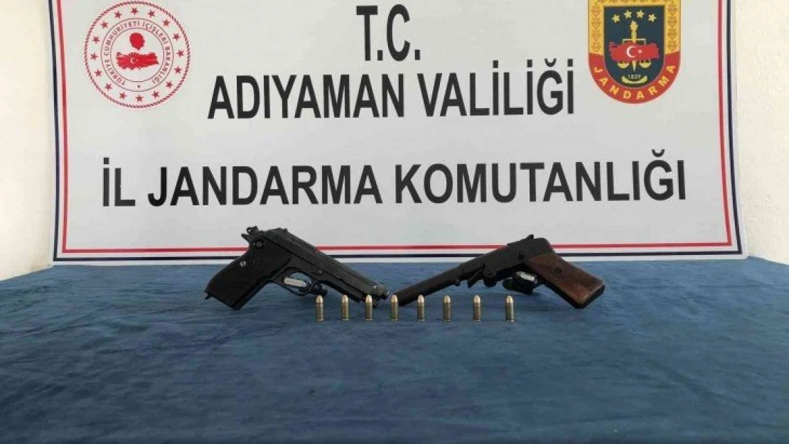 Adıyaman'da 3 adet ruhsatsız tabanca ele geçirildi