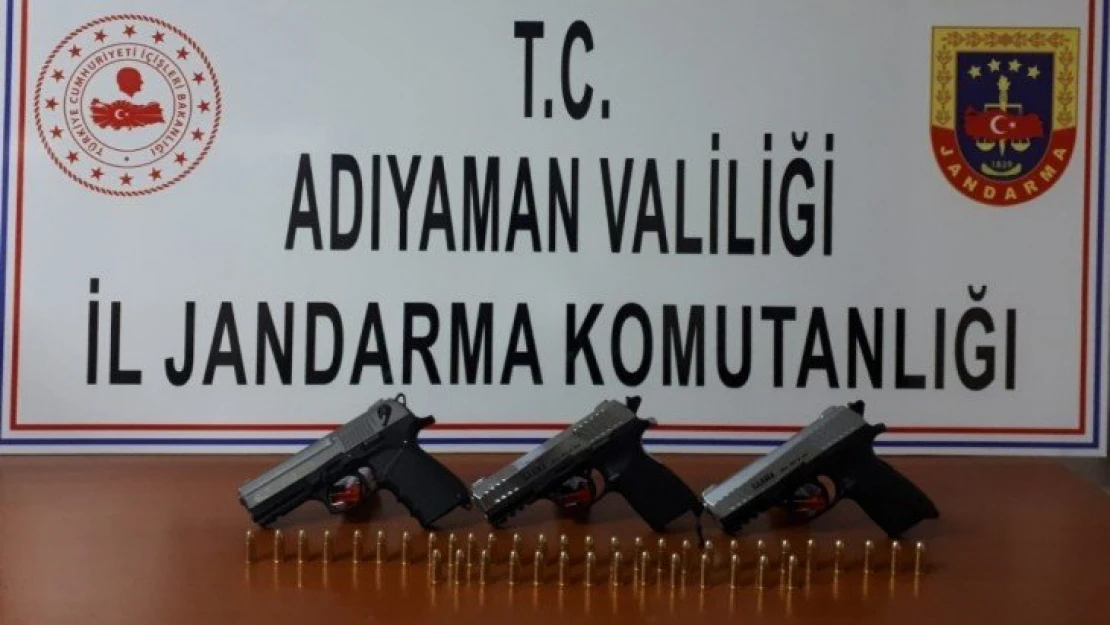 Adıyaman'da ruhsatsız tabanca ele geçirildi