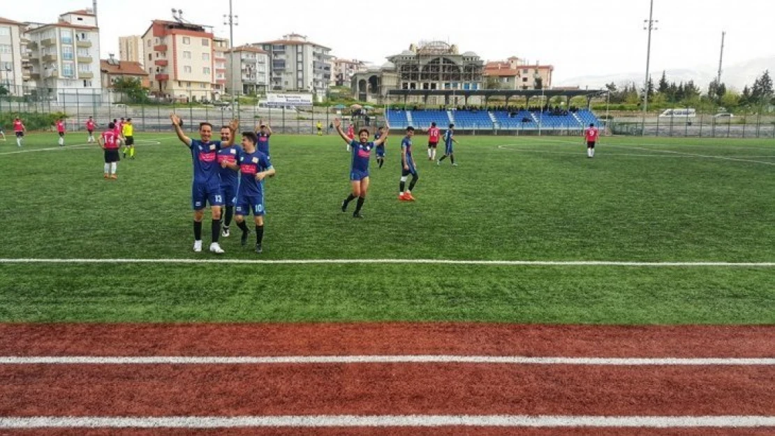 Arapgirspor 1. Amatör Küme Büyükler Ligi'ne yükseldi