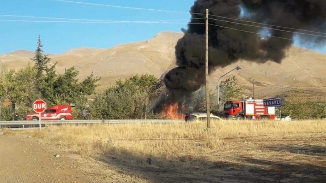 Bahçe yangını korkuttu