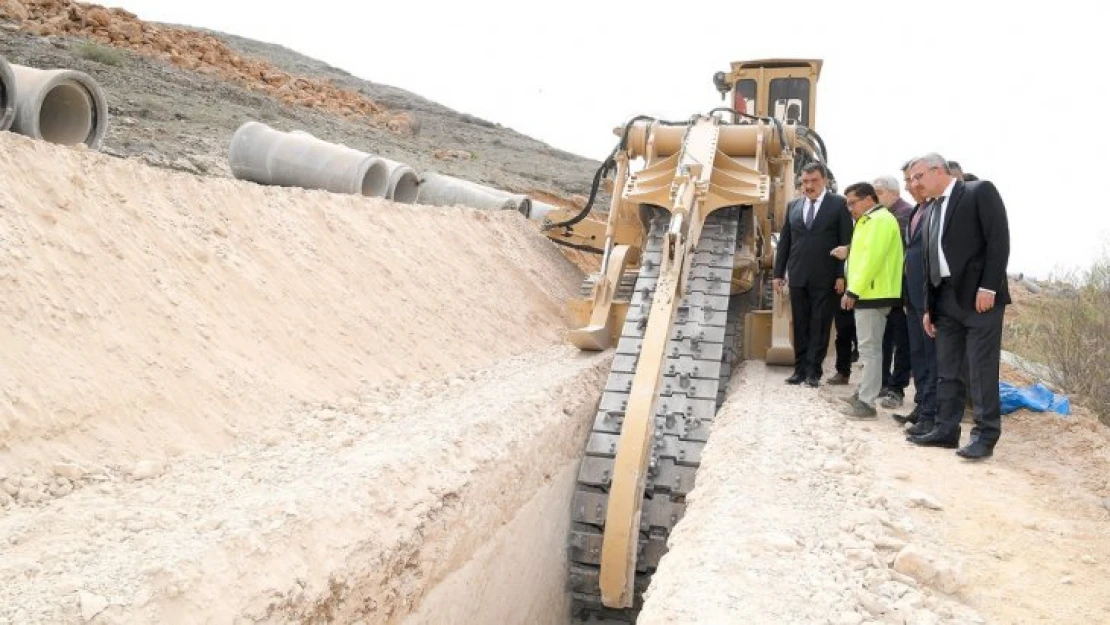 Başkan Gürkan, kanalizasyon batı kolektörü çalışmalarını inceledi