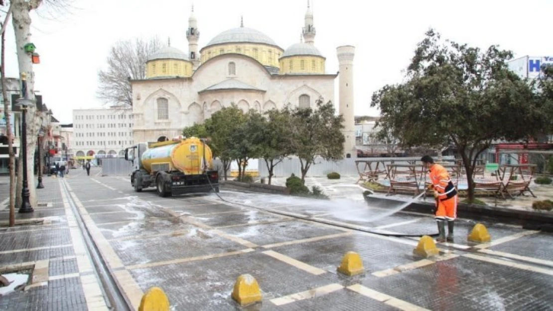 Battalgazi Belediyesi dezenfekteyi yoğunlaştırdı