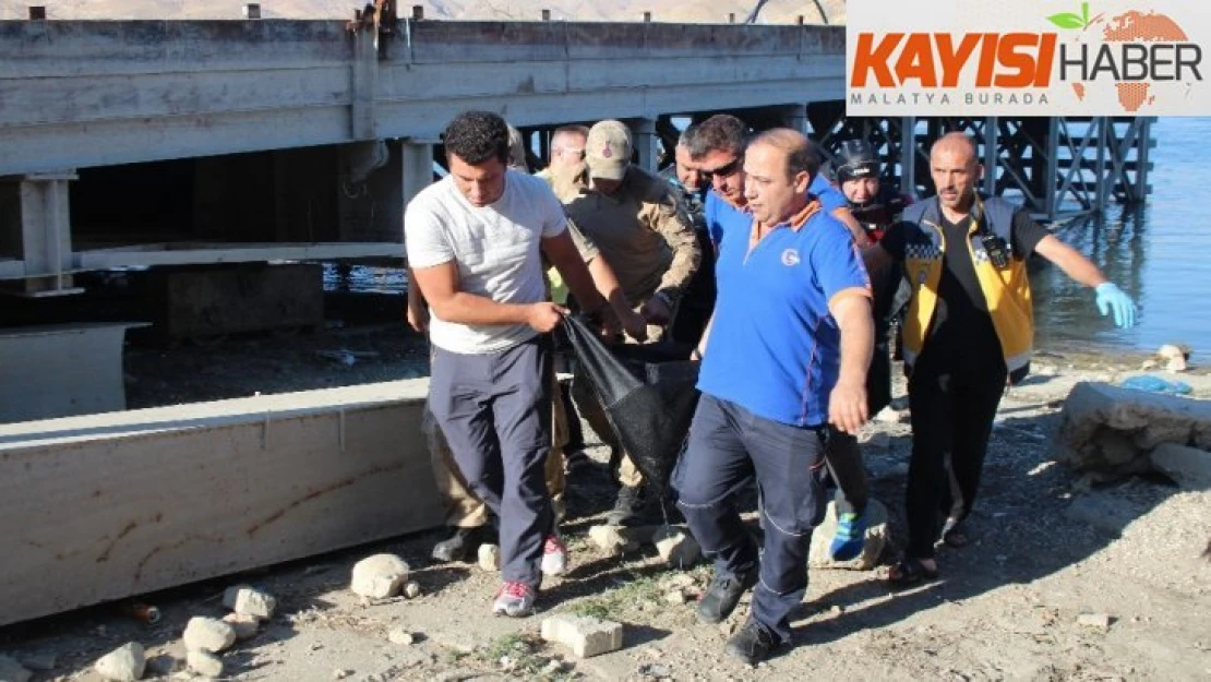 Bayram günü serinlemek için girdiği barajda boğuldu