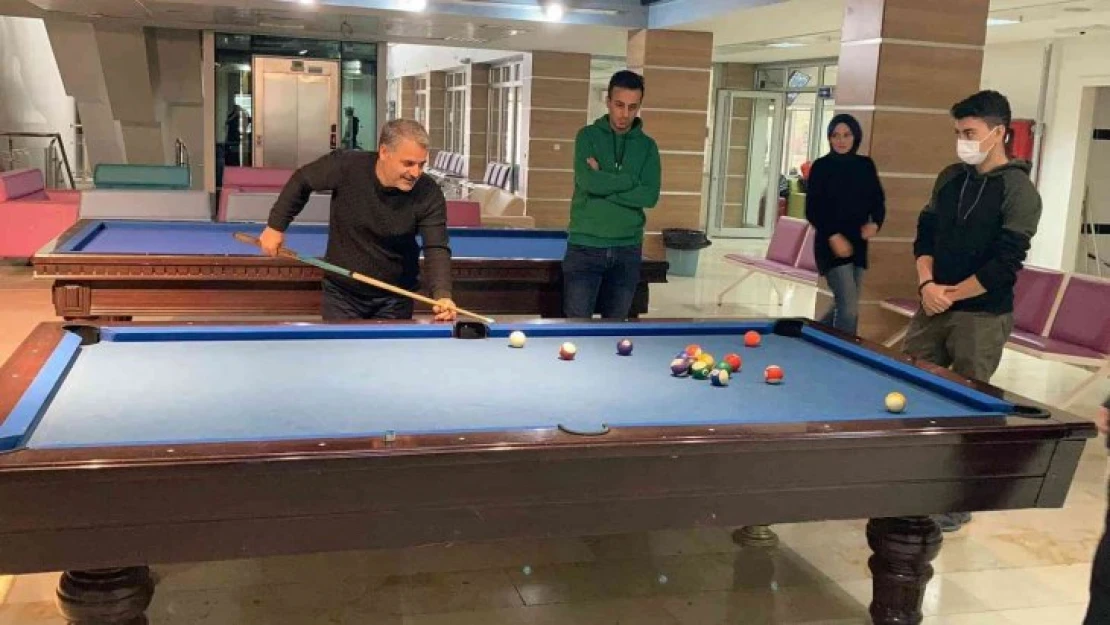 Bilardo aday hakem kursu açılıyor