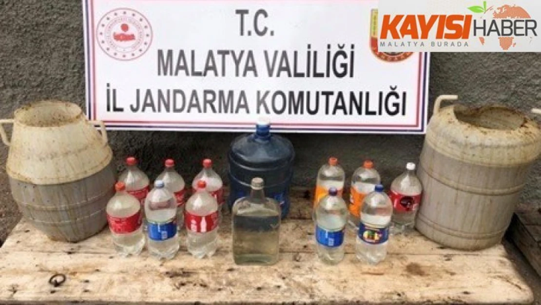 Bin litre kaçak rakı ele geçirildi