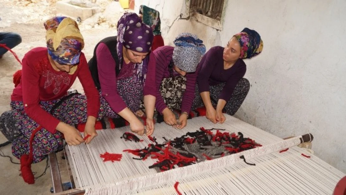 Çamdere el dokuması halı bilgileri kitaplaştırıldı