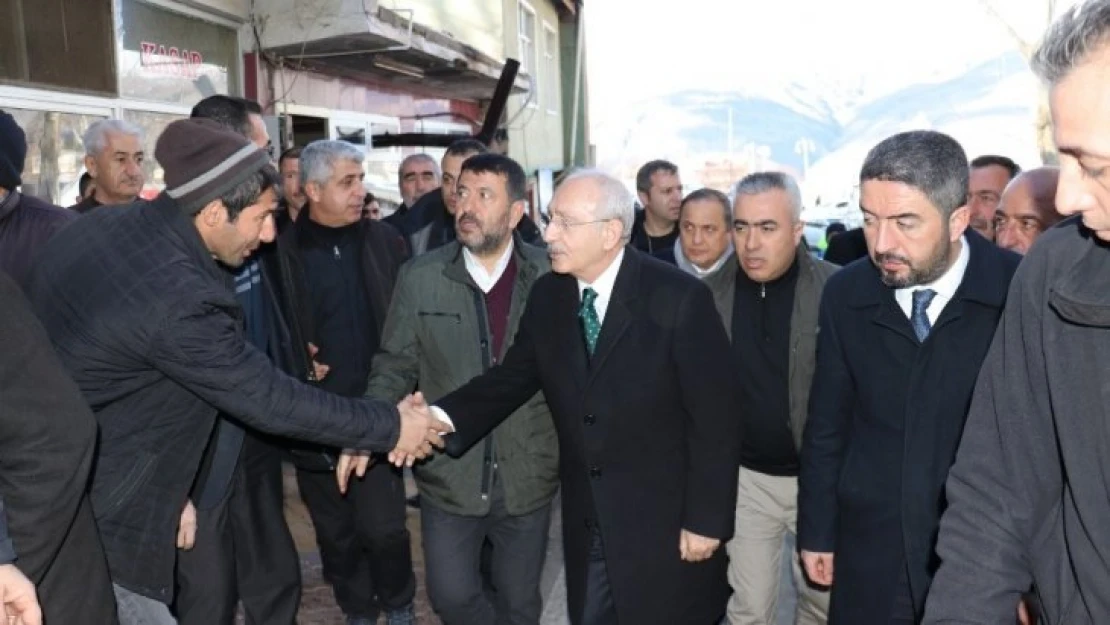 CHP Lideri Kemal Kılıçdaroğlu, Malatya'da deprem bölgesinde