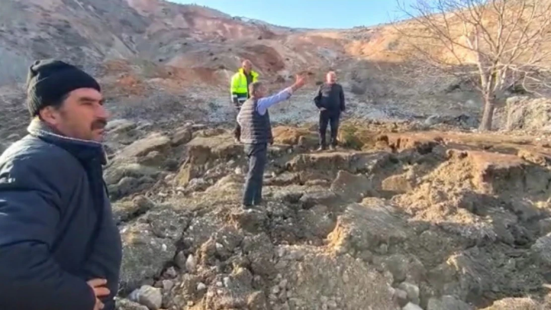 Deprem bölgesi Malatya'da heyelan, bir mezrayı yuttu