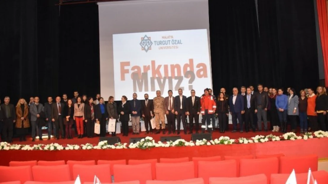 Deprem konulu 'Farkında mıyız'  paneli düzenlendi