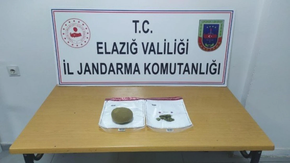 Elazığ'da 2 şüpheli yarım kilo toz esrarla yakalandı