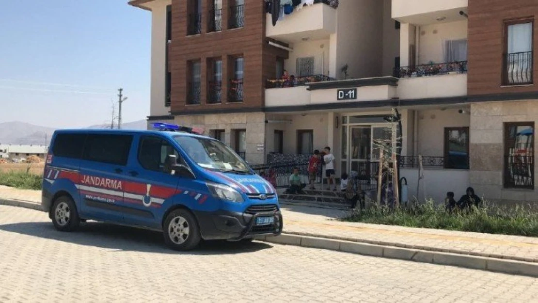 Elazığ'da başından silahla vurulan kadının dini nikahlı kocası tutuklandı