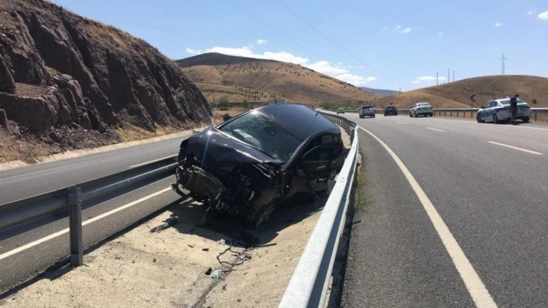 Elazığ'da trafik kazası: 1 ağır yaralı