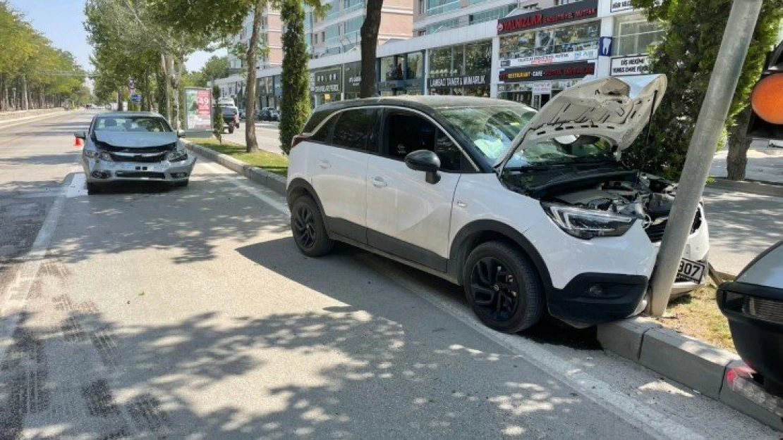 Elazığ'da trafik kazası: 1 yaralı