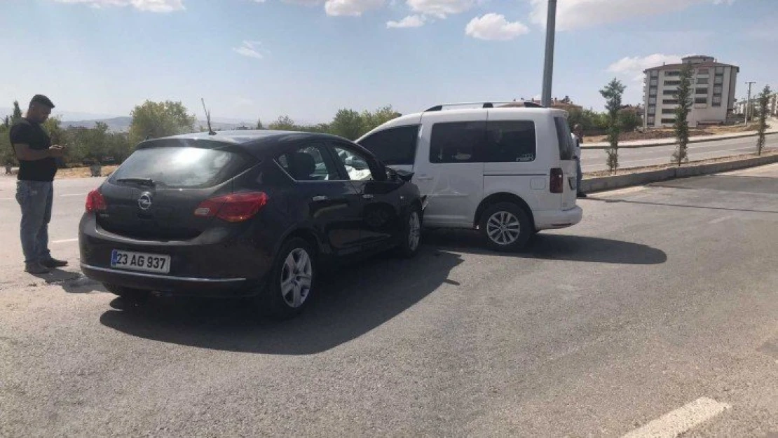 Elazığ'da trafik kazası: 1 yaralı