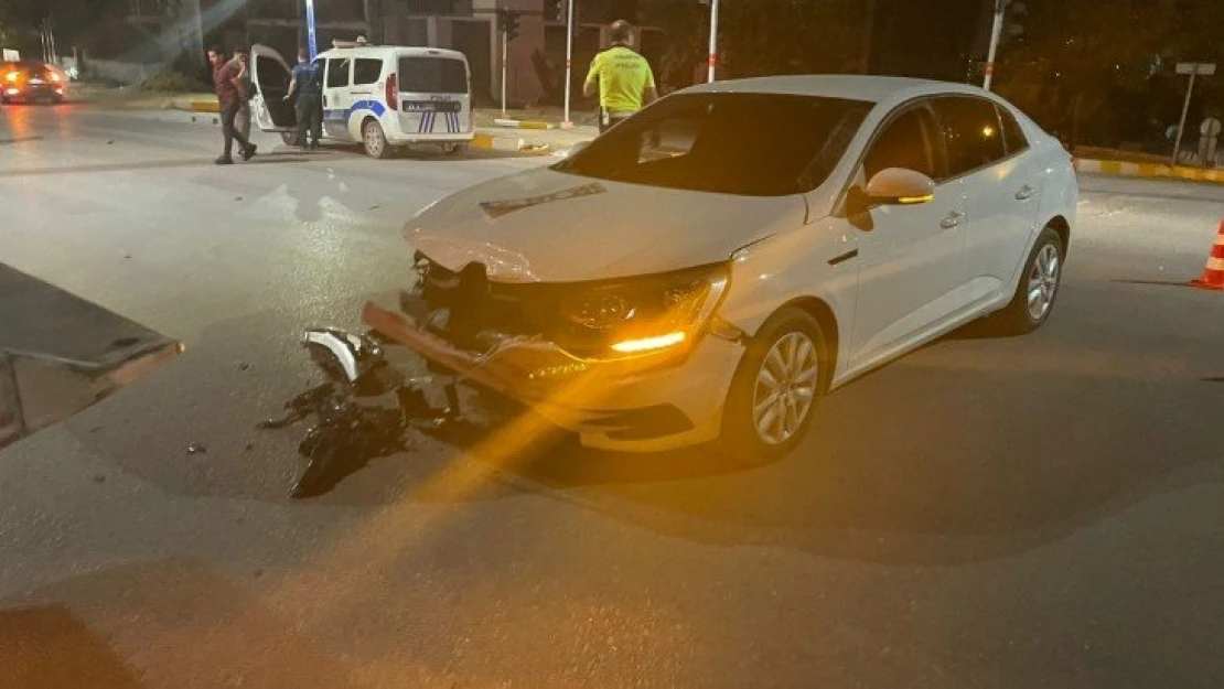 Elazığ'da trafik kazası: 2 yaralı