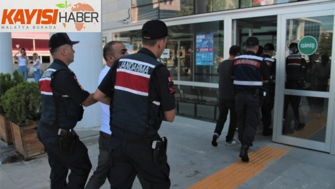 Elazığ merkezli 3 ilde silah ticareti operasyonu: 4 şüpheli adliyede