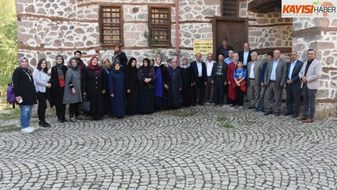 Gazi ve şehit aileleri iki ilçeye gezi düzenledi