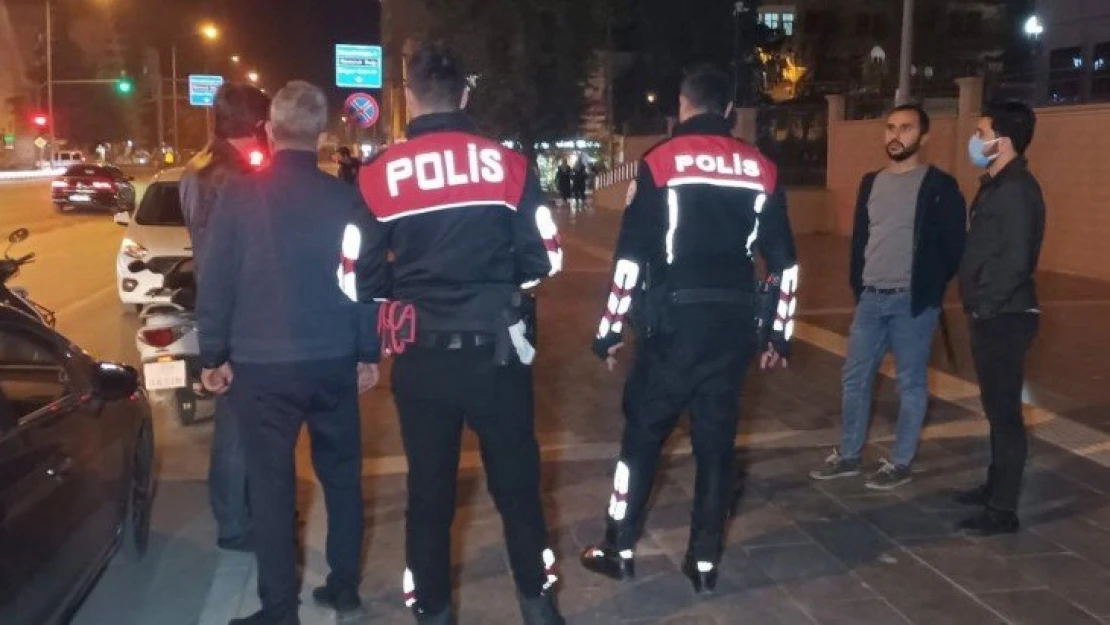 Gençlerin kavgasına polis ekipleri müdahale etti