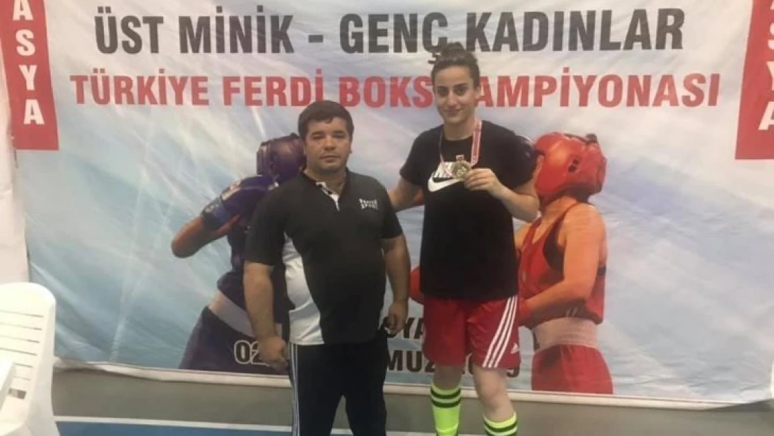 Gizem Özer Türkiye şampiyonu oldu