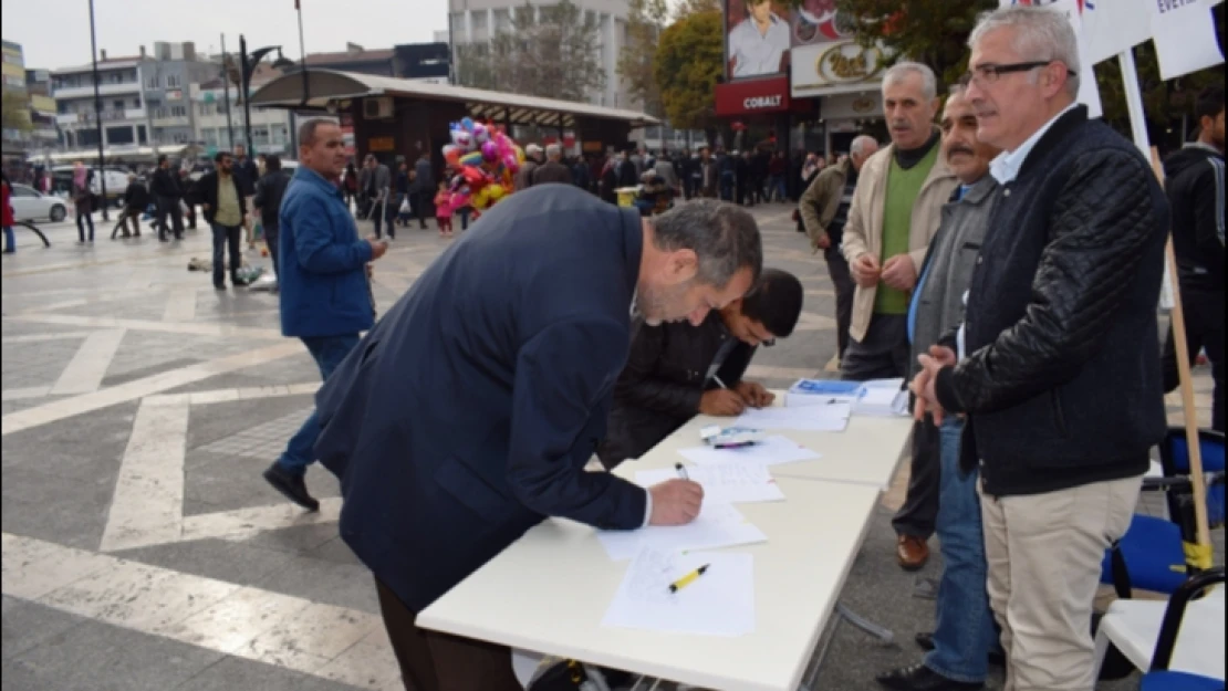 Başkanlık sistemi kampanyasına yoğun ilgi